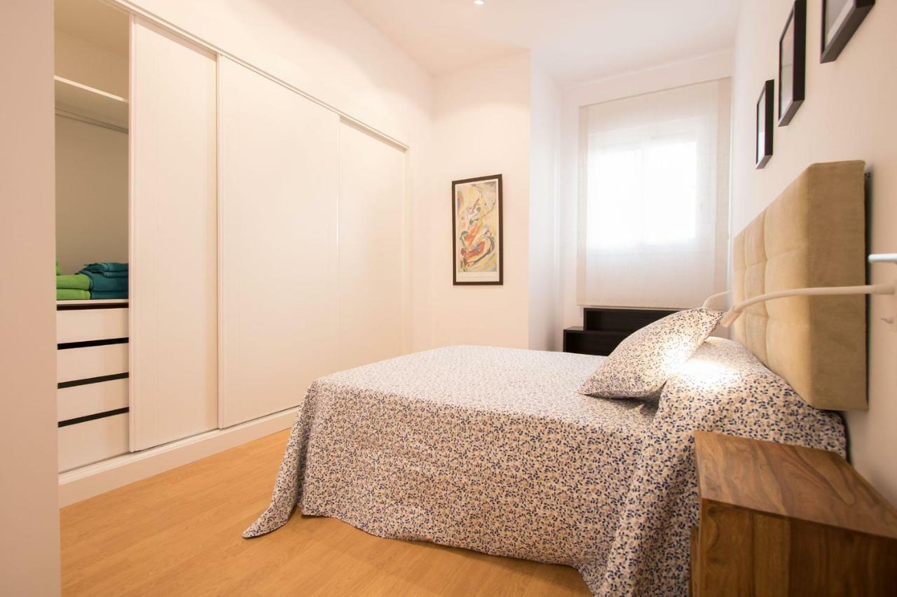 Murallas De Sevilla Apartamento Con Garaje 4 Pax المظهر الخارجي الصورة