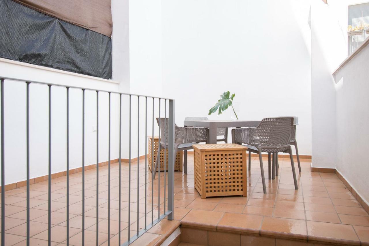 Murallas De Sevilla Apartamento Con Garaje 4 Pax المظهر الخارجي الصورة