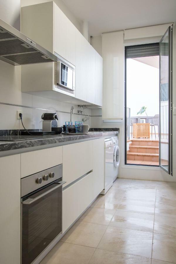 Murallas De Sevilla Apartamento Con Garaje 4 Pax المظهر الخارجي الصورة